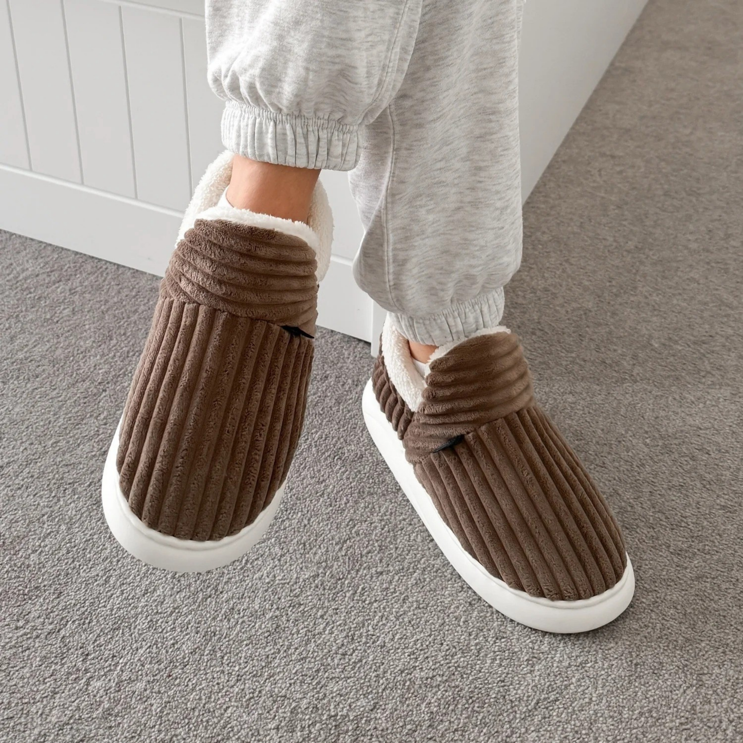 CozyPluff Slippers™